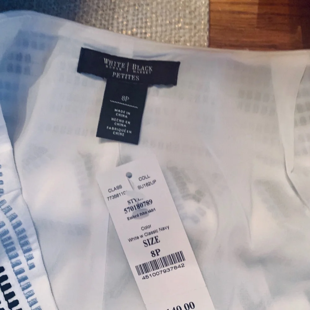 WHBM Embroidered Pencil Skirt
